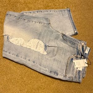 NWT Judy Blue distressed boyfriend jean size 15
